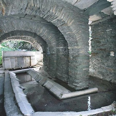 "Aura" Apt In Stone Tower 1690 • Andros Aidonia  Dış mekan fotoğraf